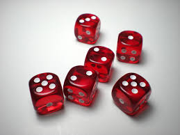 Chessex: Translucent 16mm Red / White  (12)