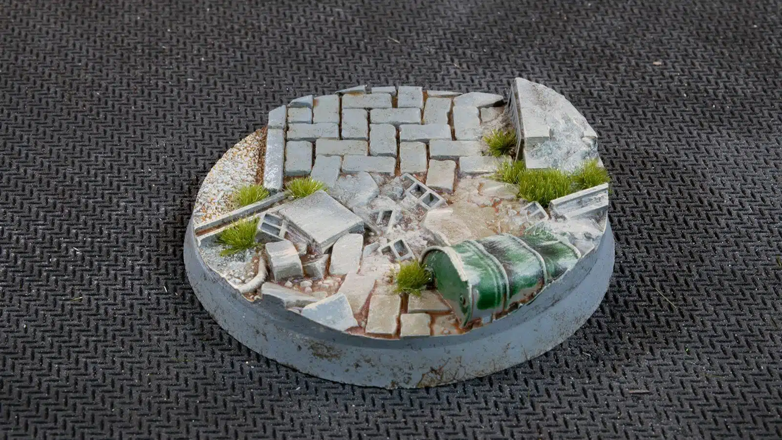 Gamer Grass: Urban Warfare Bases, Round 50mm x 3
