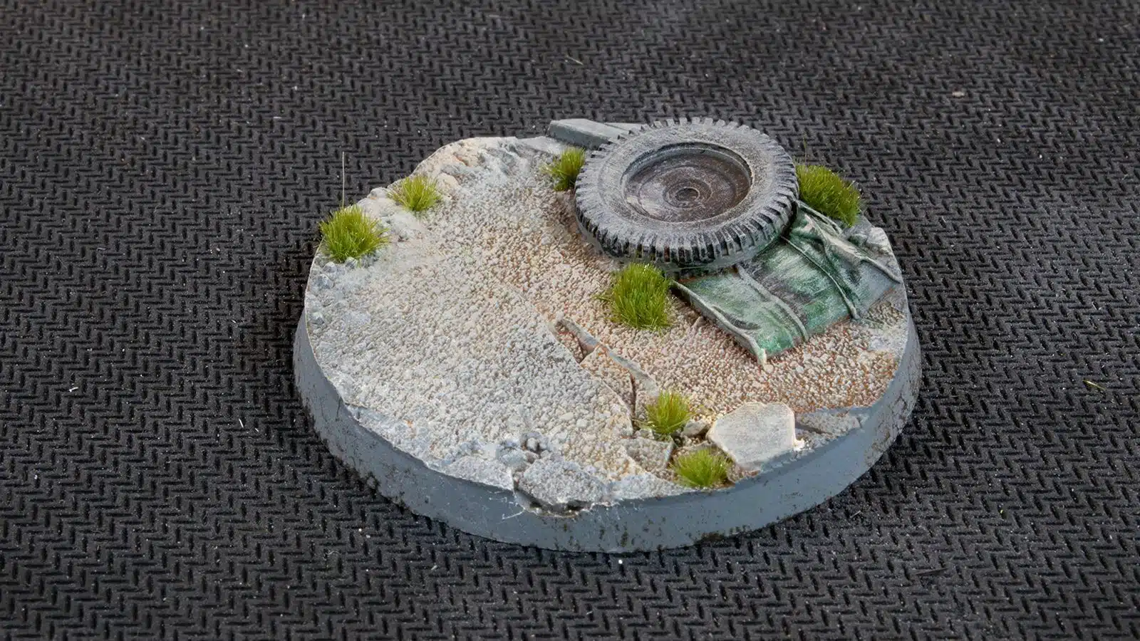 Gamer Grass: Urban Warfare Bases, Round 50mm x 3 - Image 3